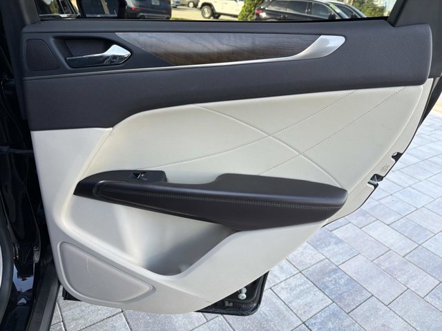 Used 2017 Lincoln MKC Reserve AWD/4WD image 22