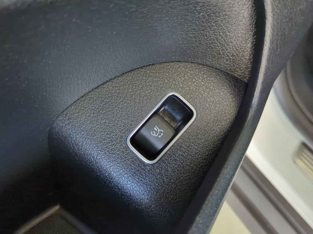 Used 2024 Mercedes-Benz GLE 350 4MATIC image 12