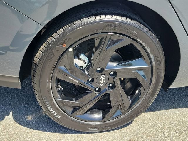New 2026 Hyundai Elantra Sport FWD image 27