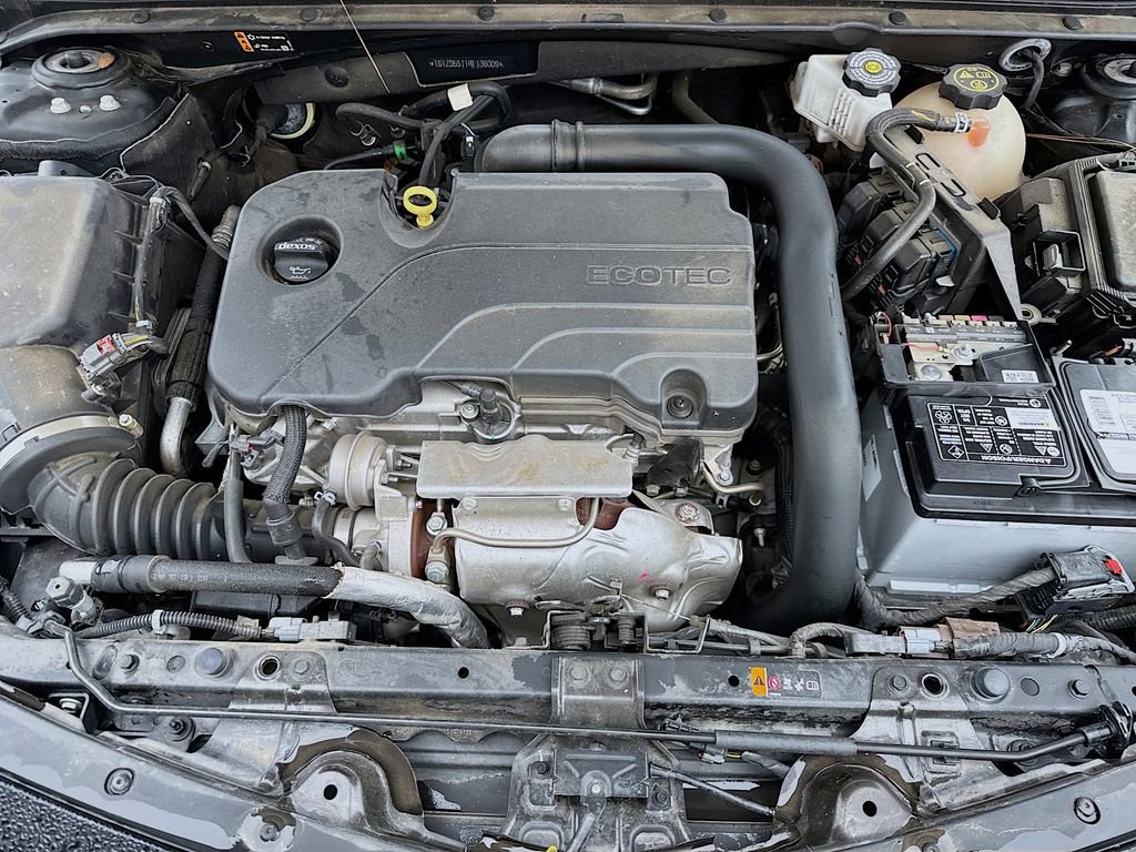 Used 2024 Chevrolet Malibu LT image 28