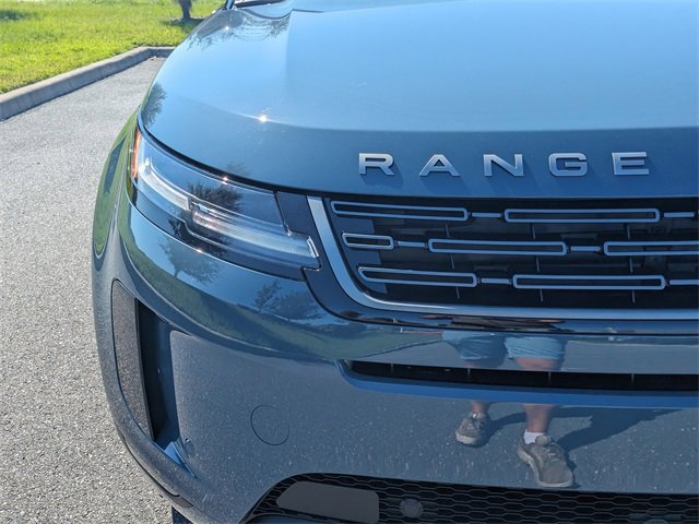 New 2026 Land Rover Range Rover Evoque S image 9