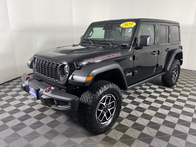 Used 2025 Jeep Wrangler Unlimited Rubicon w/ Convenience Group AWD/4WD image 10