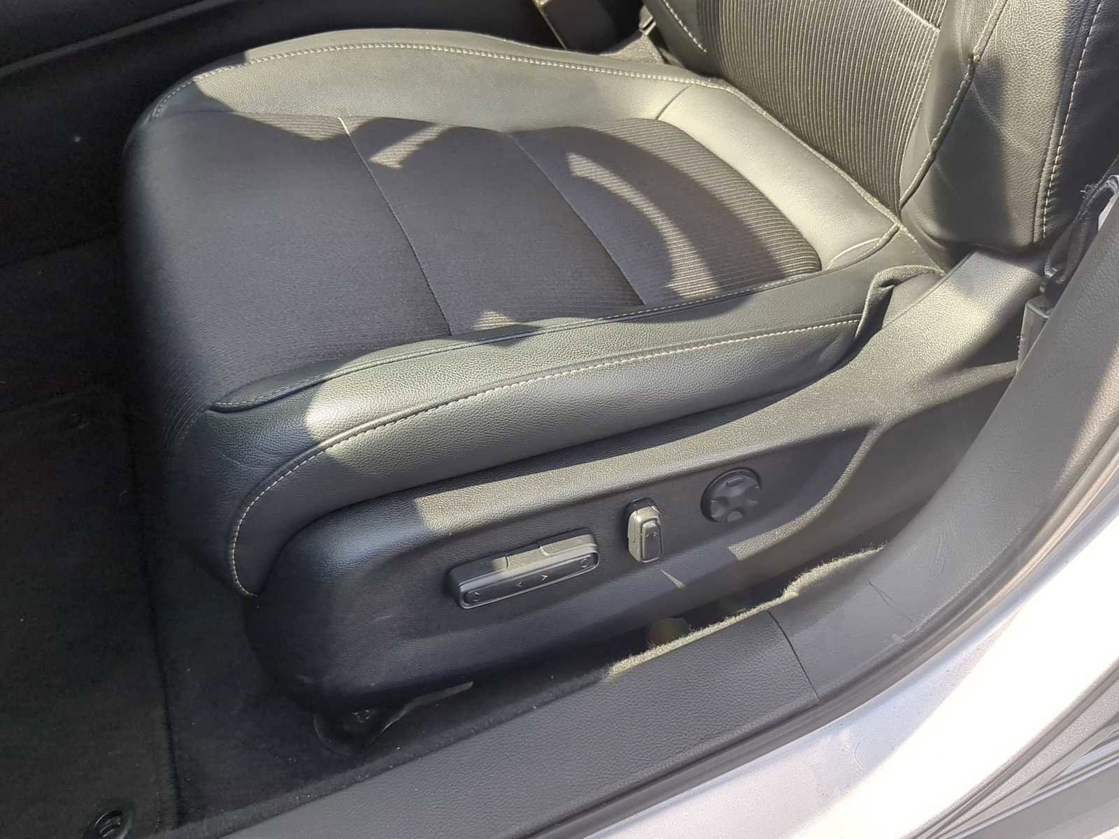 Used 2021 Honda Accord Sport image 13