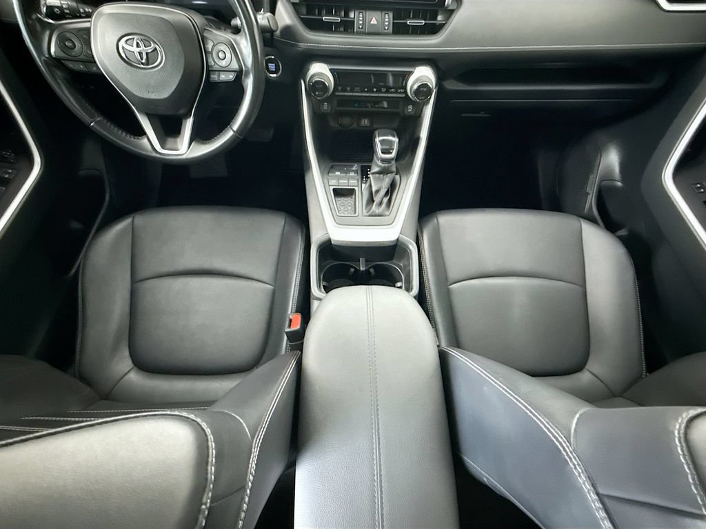 Used 2023 Toyota RAV4 XLE Premium FWD image 16