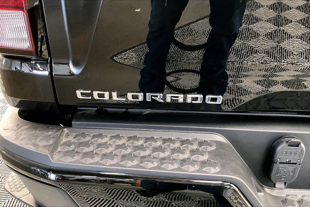 New 2026 Chevrolet Colorado LT RWD image 11