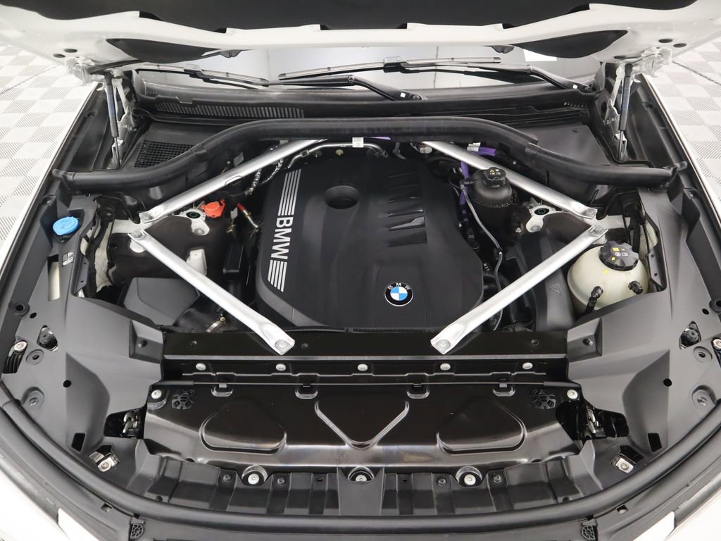 Used 2023 BMW X7 xDrive40i w/ Premium Package image 31