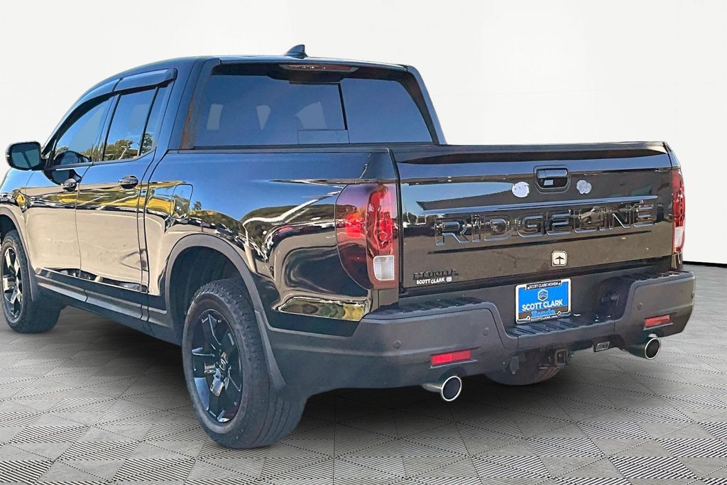 Certified 2026 Honda Ridgeline Black Edition image 4