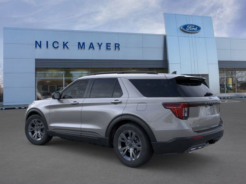 New 2026 Ford Explorer Active image 4