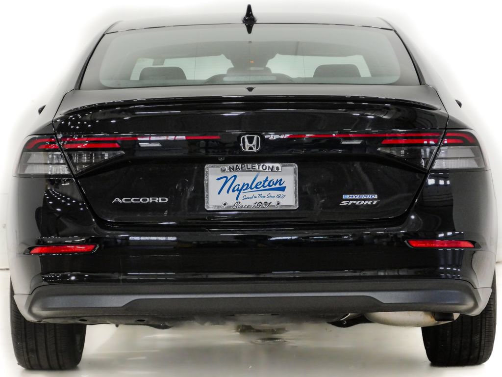 Used 2024 Honda Accord Sport image 8