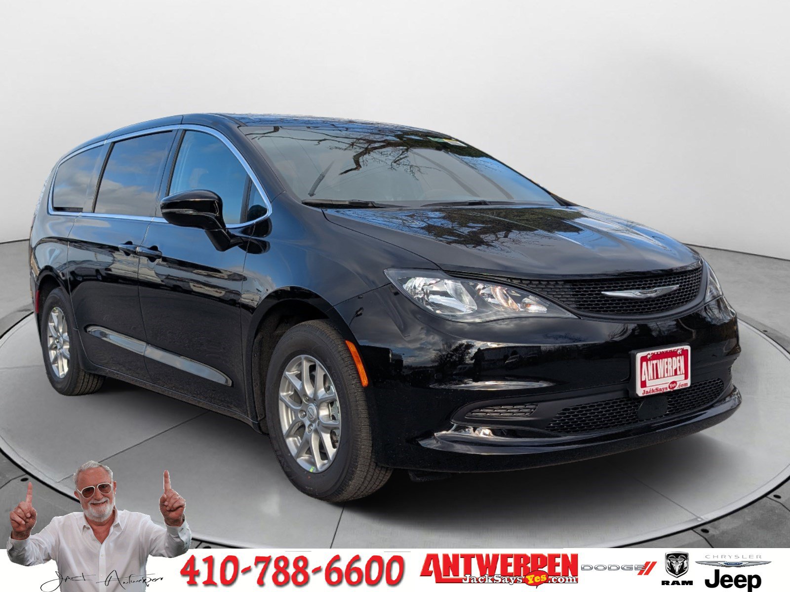 New 2026 Chrysler Voyager LX
