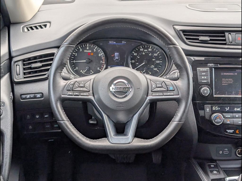 Used 2018 Nissan Rogue SL w/ Premium Package image 12