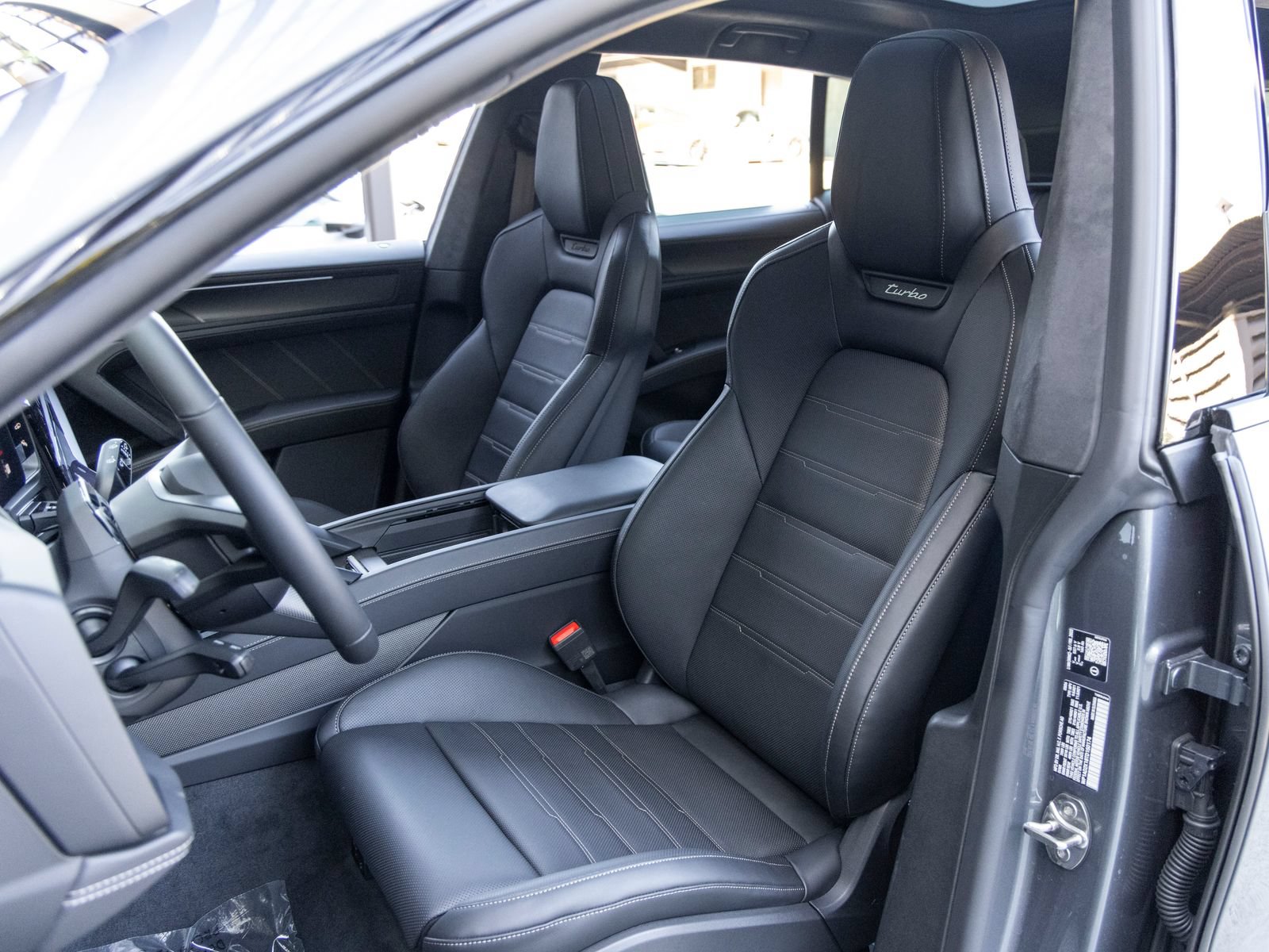 New 2026 Porsche Cayenne Turbo AWD/4WD image 5
