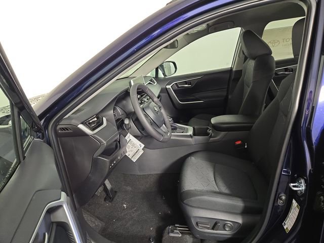 New 2025 Toyota RAV4 XLE image 13