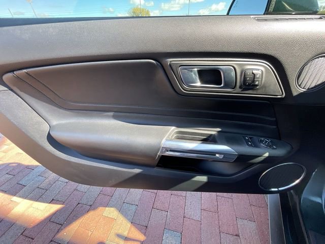 Used 2019 Ford Mustang Bullitt w/ Bullitt Electronics Package RWD image 10