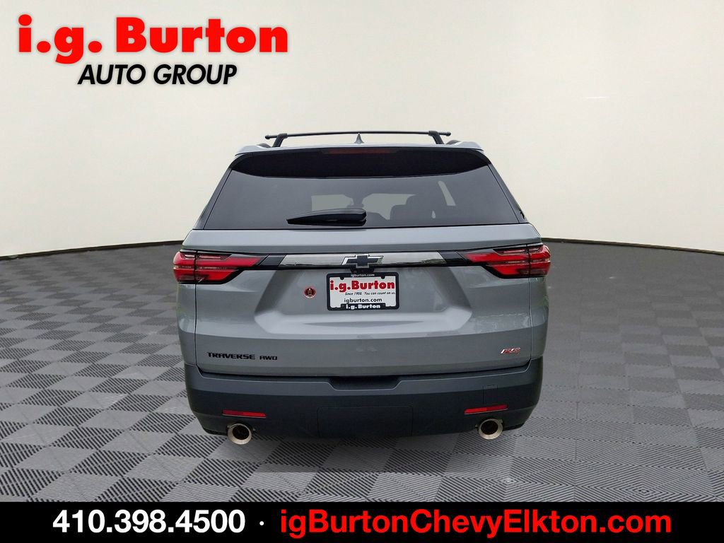 Used 2023 Chevrolet Traverse RS w/ LPO, Floor Liner Package AWD/4WD image 5