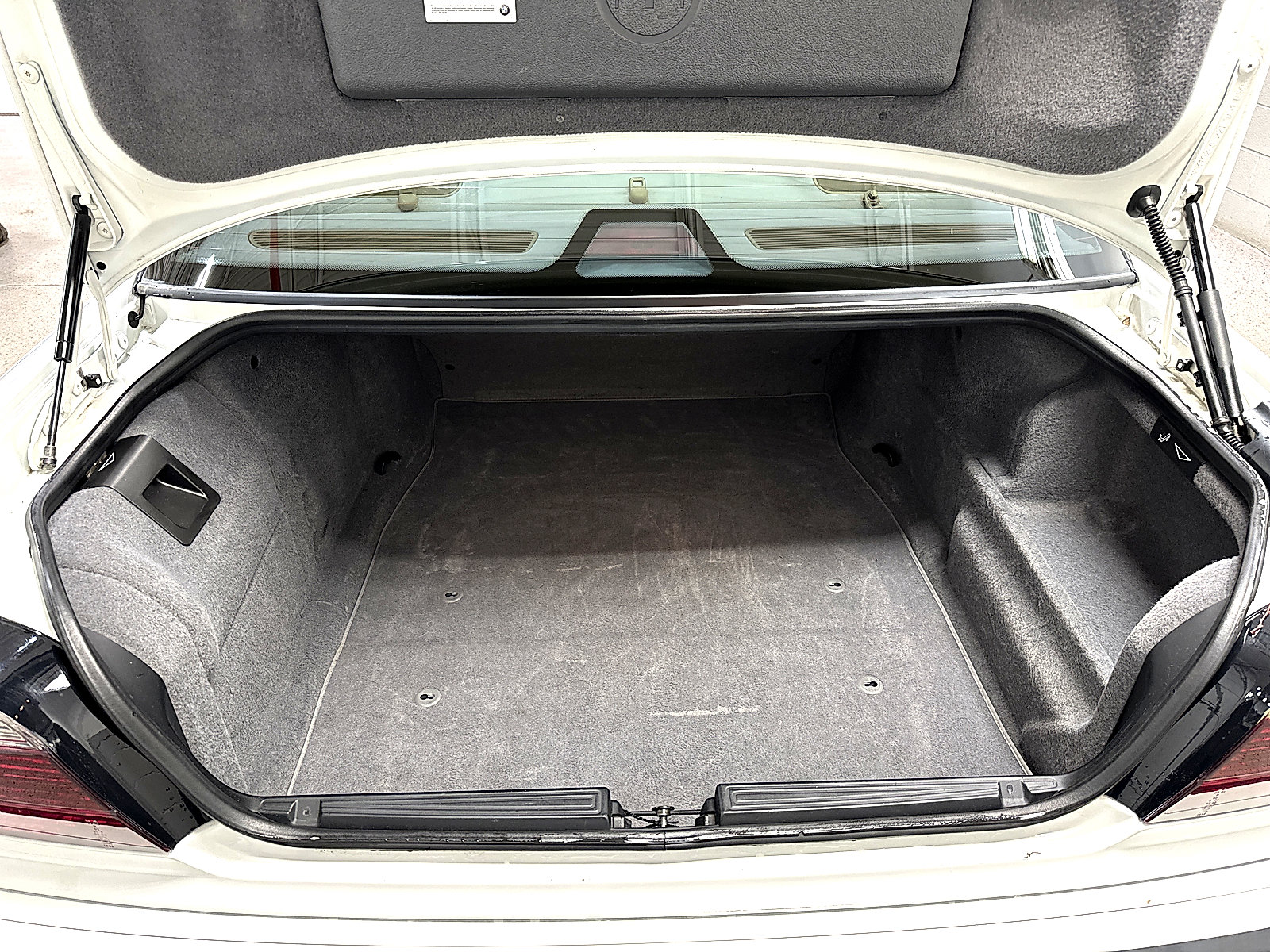 Used 2001 BMW 740iL image 6