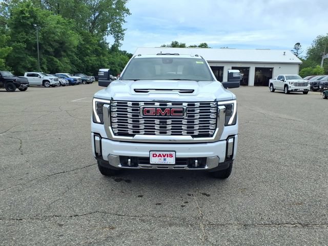 New 2026 GMC Sierra 3500 Denali w/ Denali Reserve Package AWD/4WD image 9