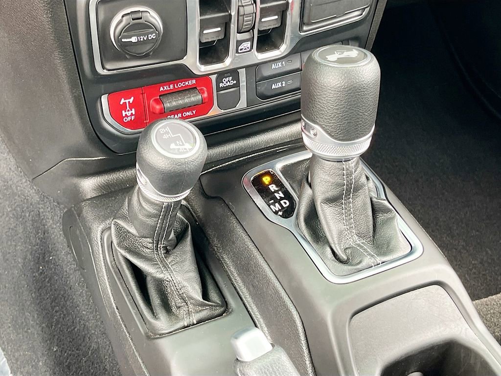 Certified 2025 Jeep Wrangler Unlimited Sport AWD/4WD image 16