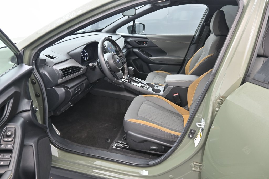 Used 2024 Subaru Crosstrek 2.5i Sport AWD/4WD image 17