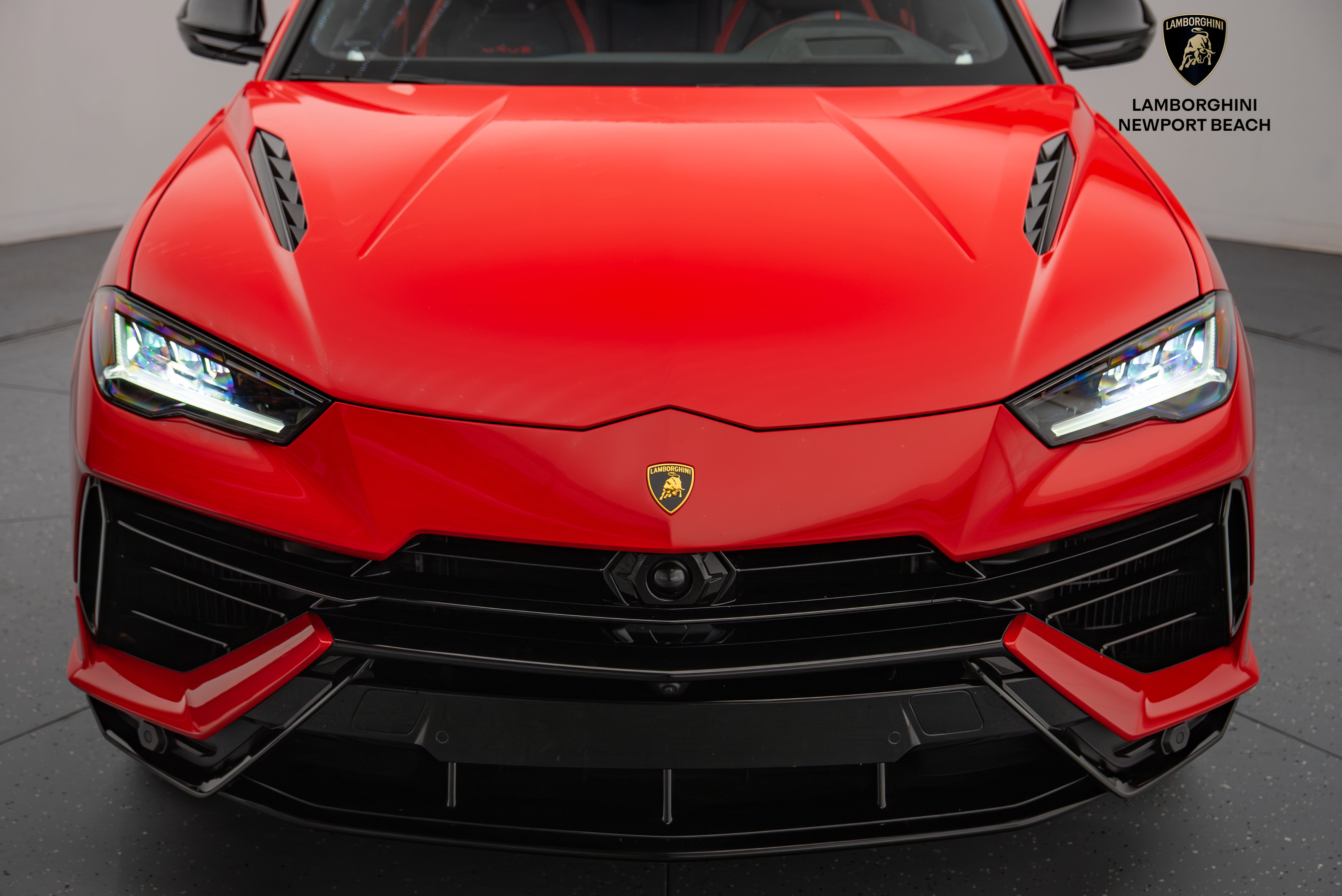 Used 2024 Lamborghini Urus S image 10