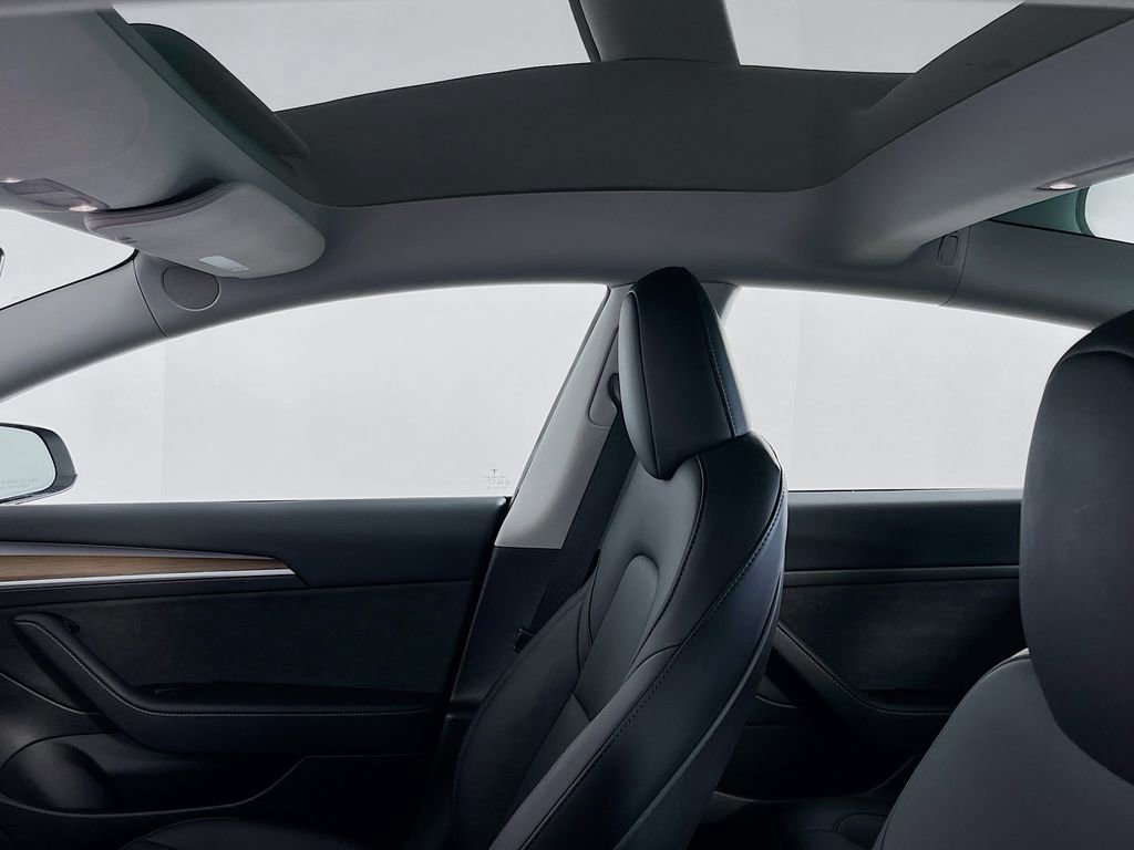 Used 2023 Tesla Model 3 Standard Range RWD image 22