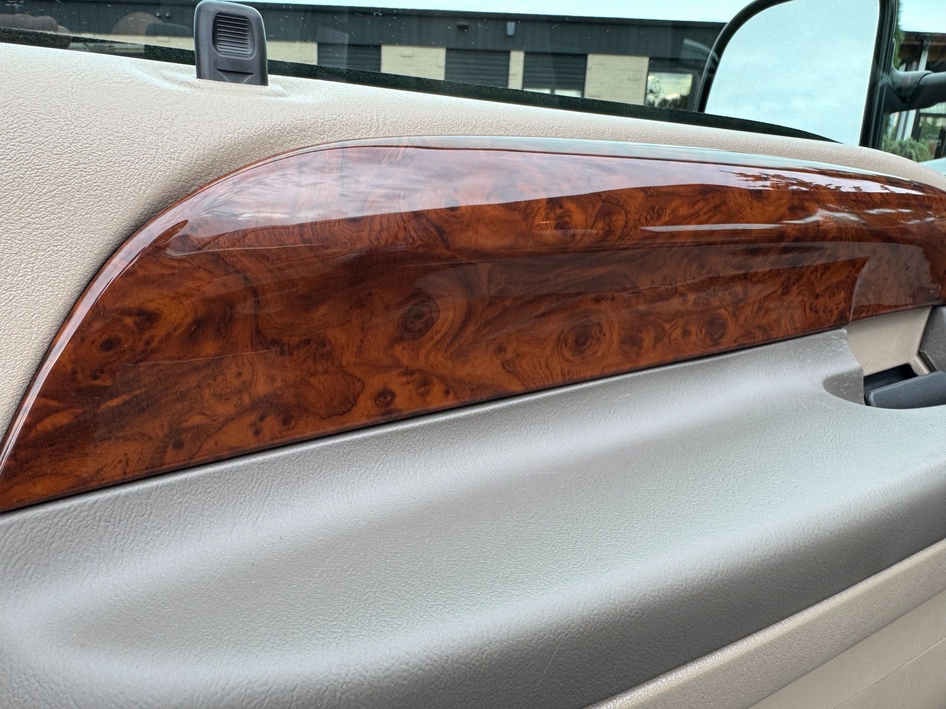 Used 2001 Ford F350 Lariat image 87