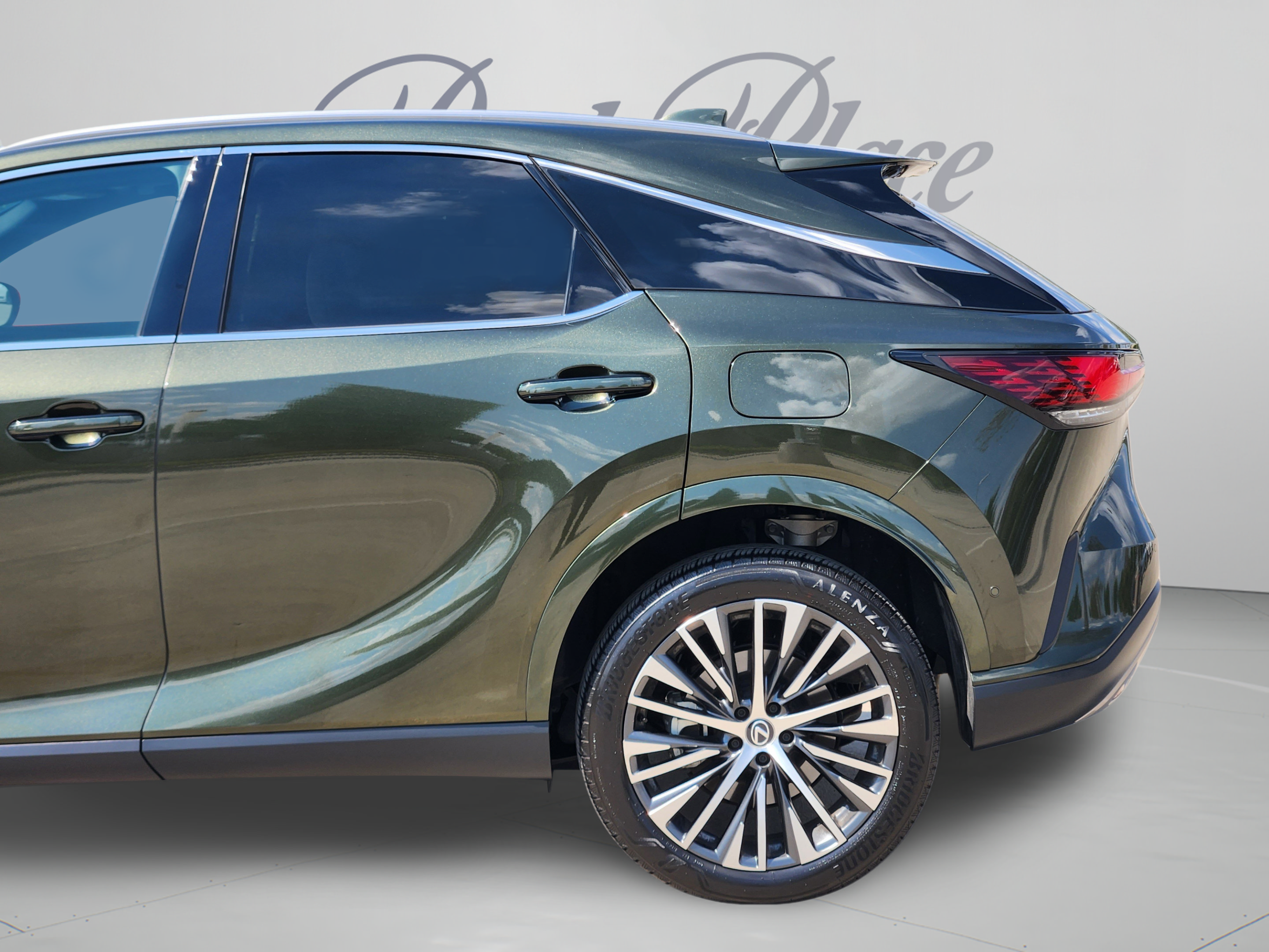 Used 2025 Lexus RX 350 Premium Plus w/ Convenience Package FWD image 30
