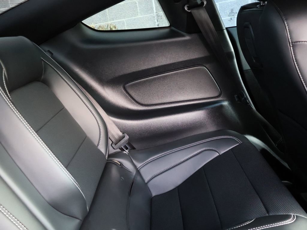 Used 2022 Ford Mustang Shelby GT500 w/ Technology Package image 15