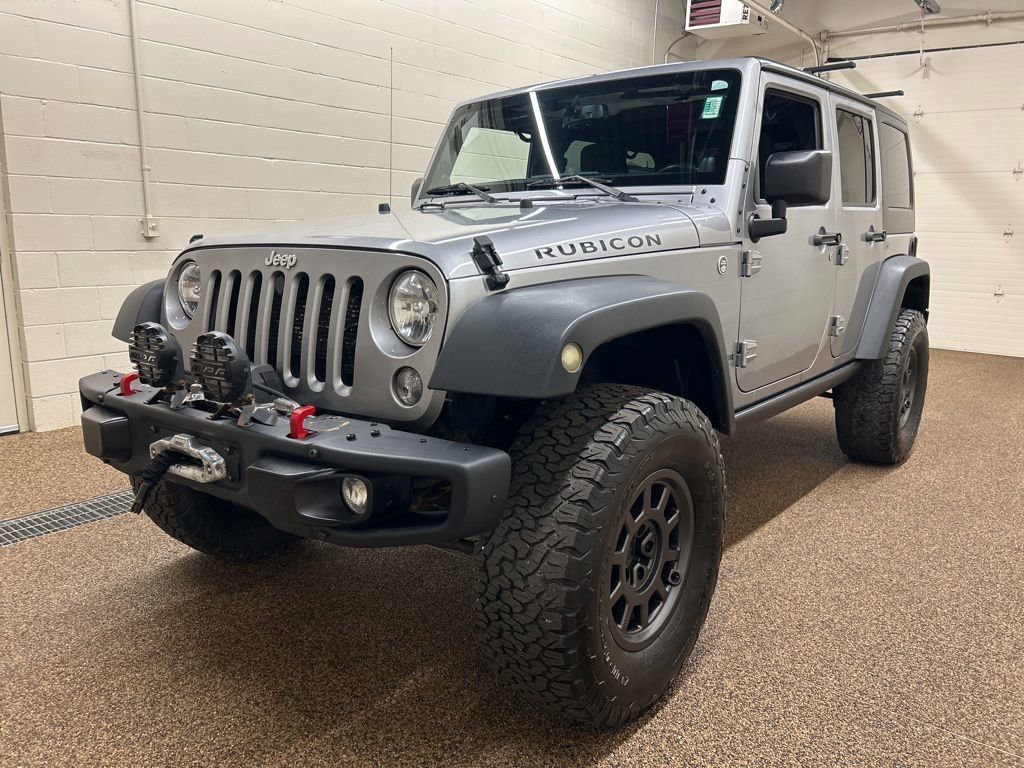 Used 2013 Jeep Wrangler Unlimited Rubicon w/ Connectivity Group AWD/4WD image 5
