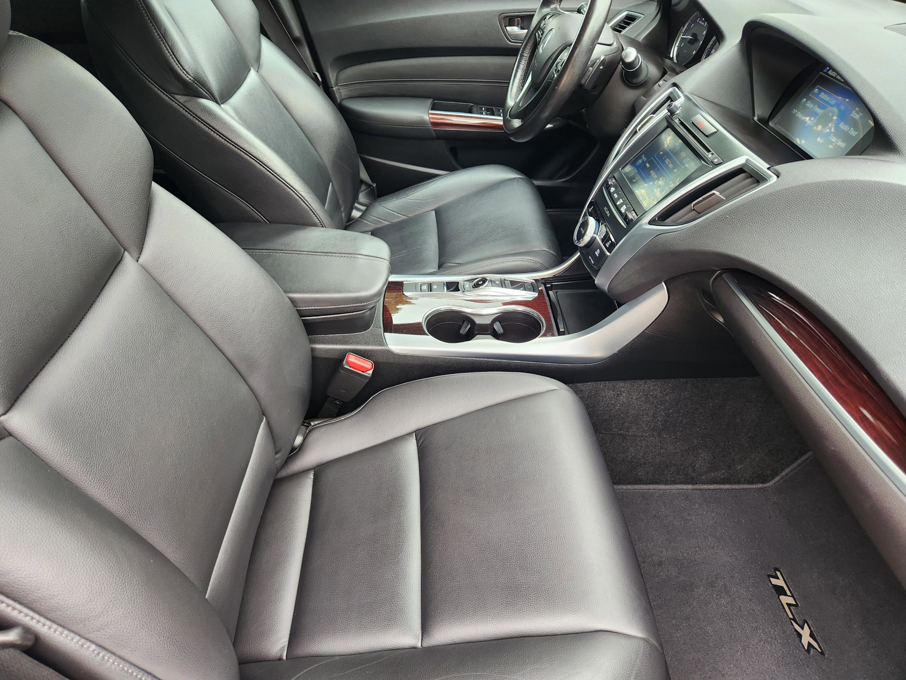 Used 2016 Acura TLX V6 FWD image 7