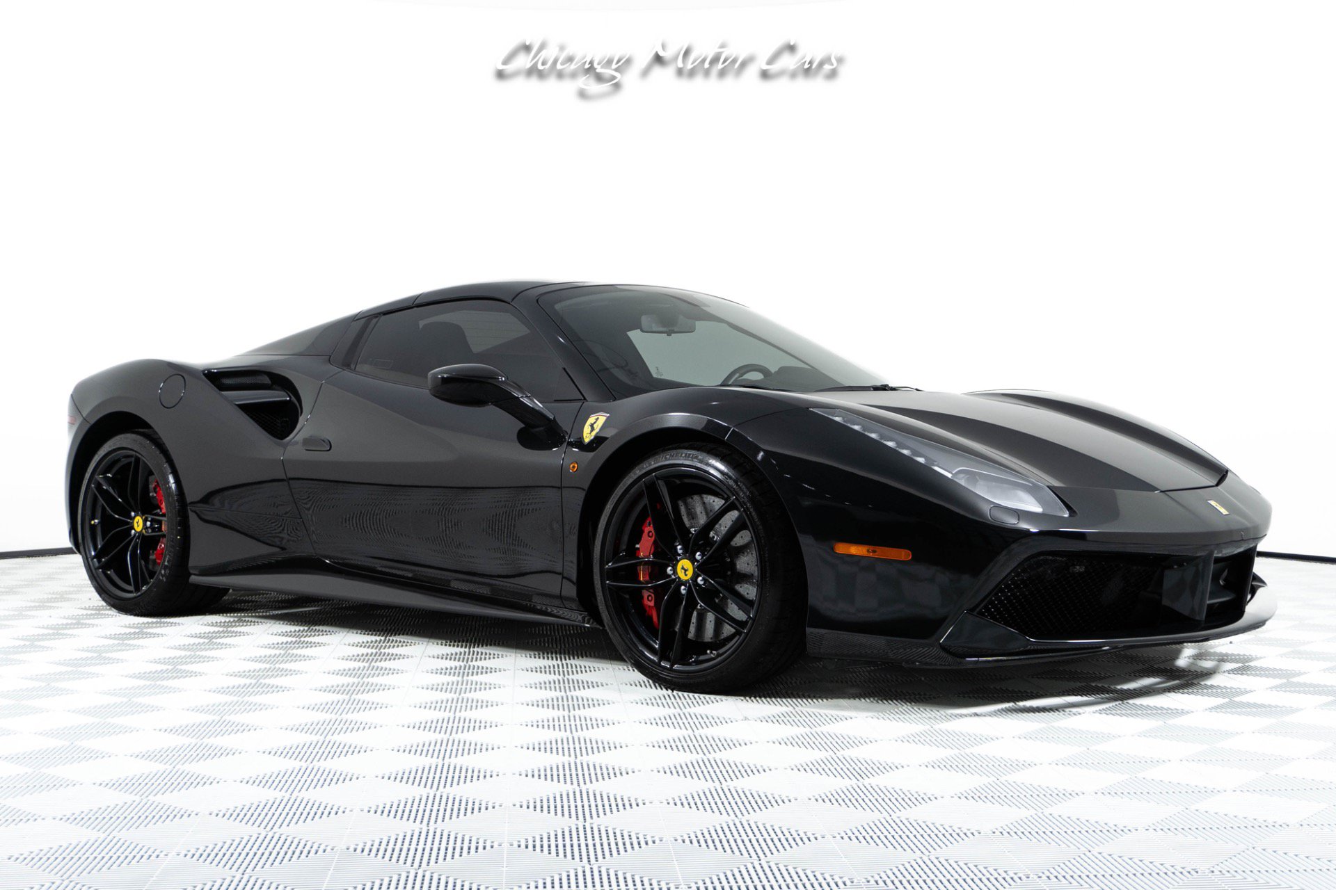 Used 2018 Ferrari 488 Spider RWD image 19