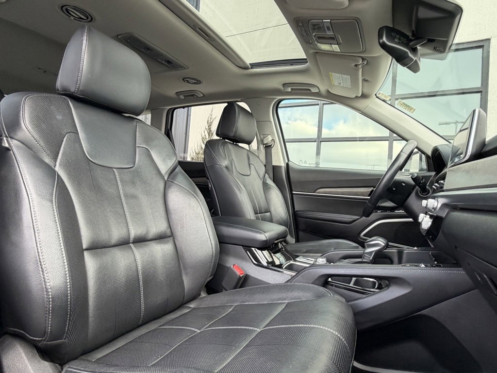 Used 2022 Kia Telluride EX w/ EX Premium Package image 22