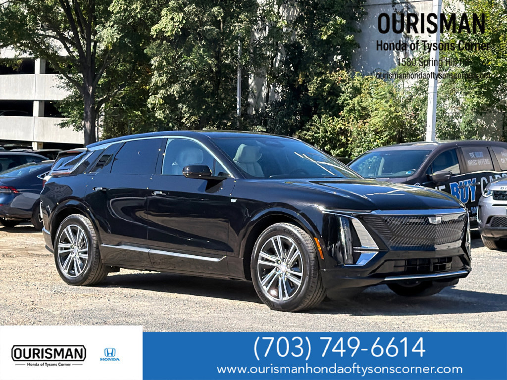 Used 2024 Cadillac Lyriq Luxury
