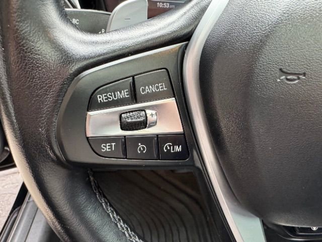 Used 2021 BMW 330e xDrive image 23