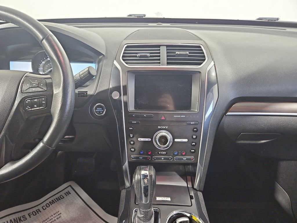 Used 2019 Ford Explorer Limited w/ Class III Trailer Tow Package image 18