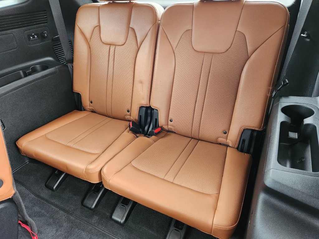 Used 2022 Kia Sorento SX Prestige w/ Rust Color Package AWD/4WD image 21