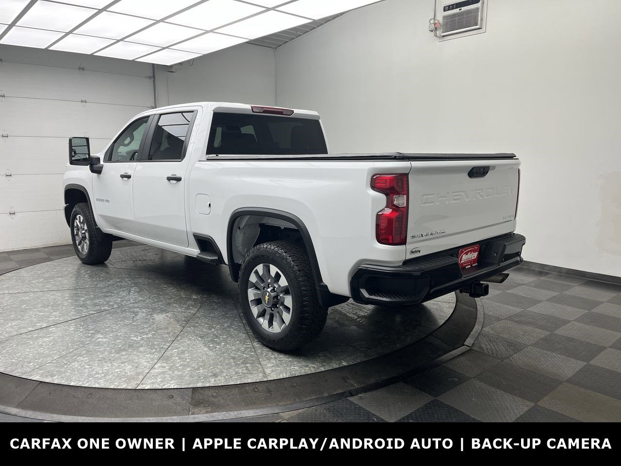 Used 2025 Chevrolet Silverado 2500 Custom w/ Custom Value Package image 2