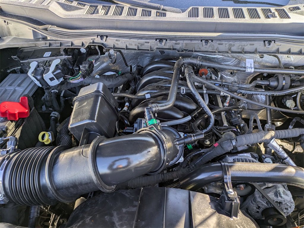 Used 2024 Ford F250 XLT w/ Snow Plow Prep Package image 37