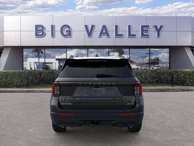 New 2026 Ford Explorer Active AWD/4WD image 5