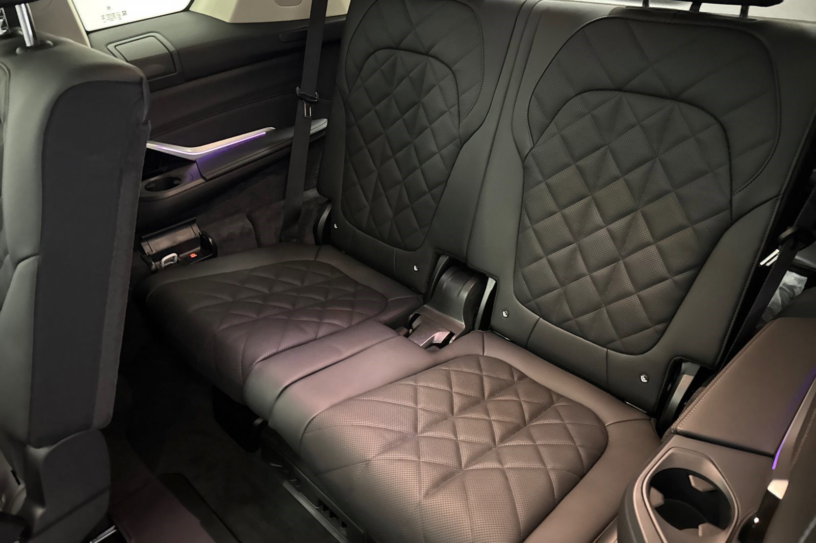 Used 2026 BMW X7 xDrive40i w/ Premium Package AWD/4WD image 28