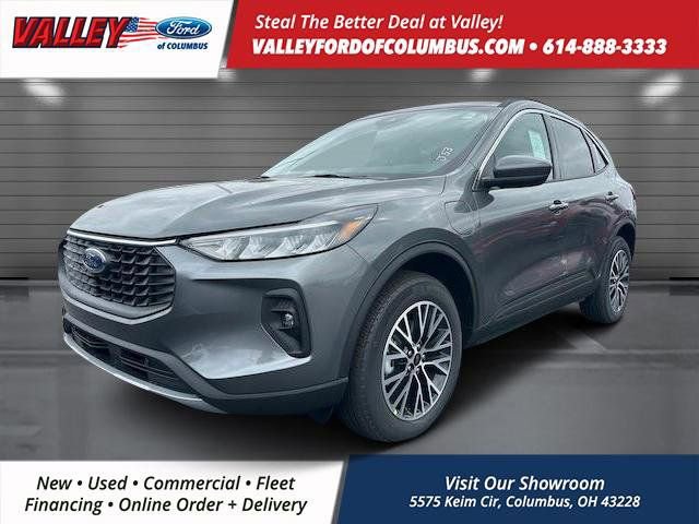 New 2024 Ford Escape SE image 3