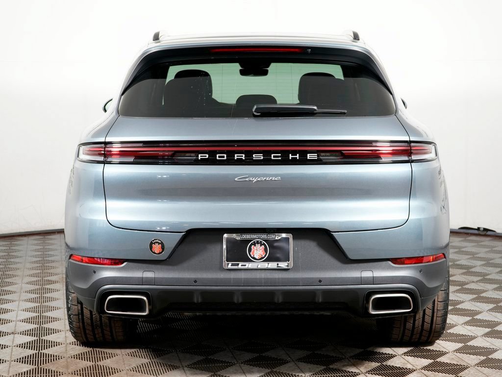 Certified 2026 Porsche Cayenne AWD/4WD image 6