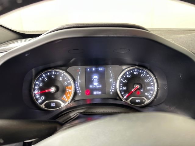 Used 2023 Jeep Renegade Latitude w/ Sun/Sound Group image 17