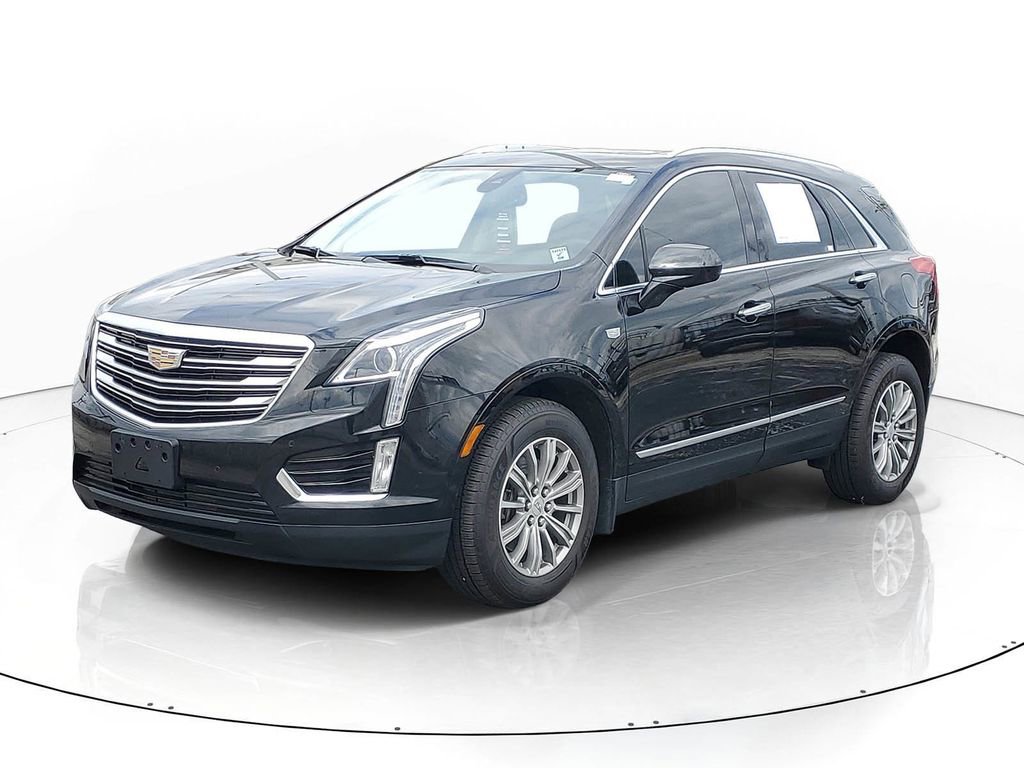 Certified 2019 Cadillac XT5 Luxury AWD/4WD image 2
