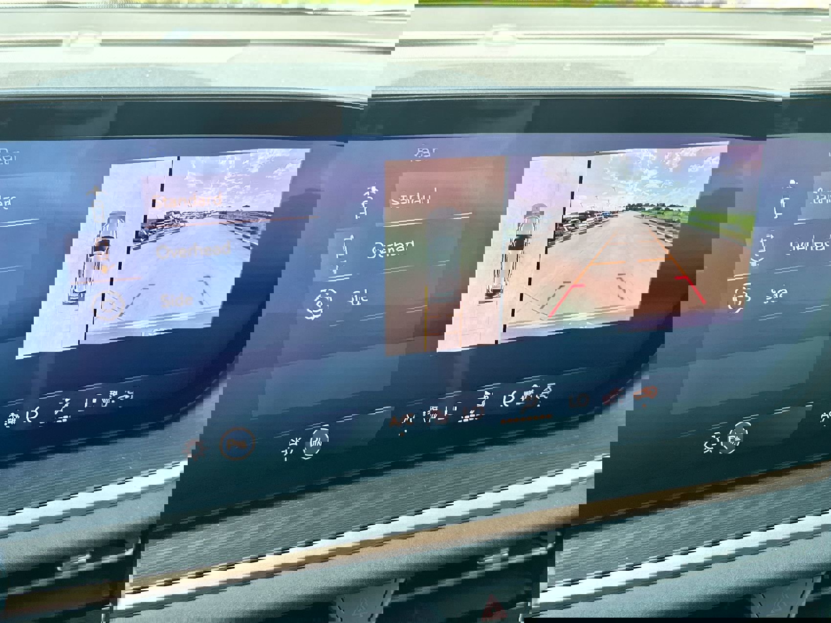 New 2025 Buick Envision Sport Touring image 17