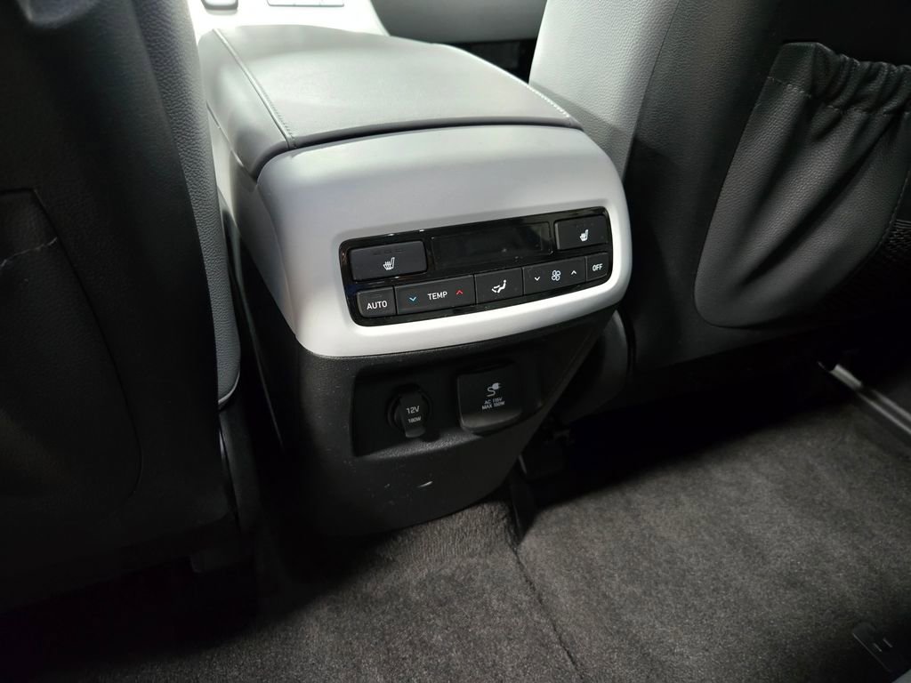 Used 2022 Hyundai Palisade SEL w/ 8P Bench Seat Package image 38