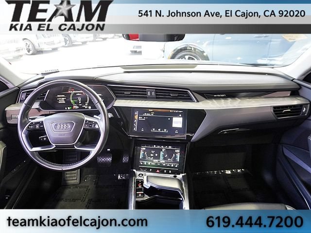 Used 2024 Audi Q8 e-tron Premium Plus AWD/4WD image 22