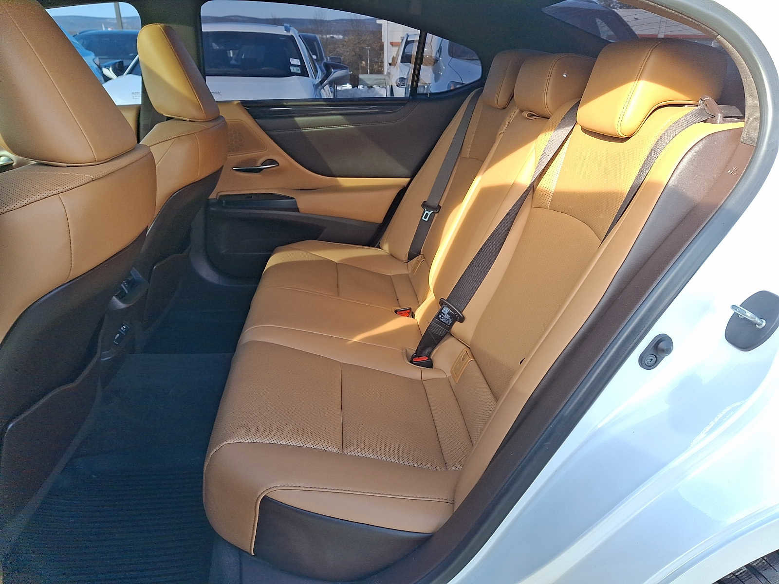 Used 2021 Lexus ES 250 w/ Premium Package image 8