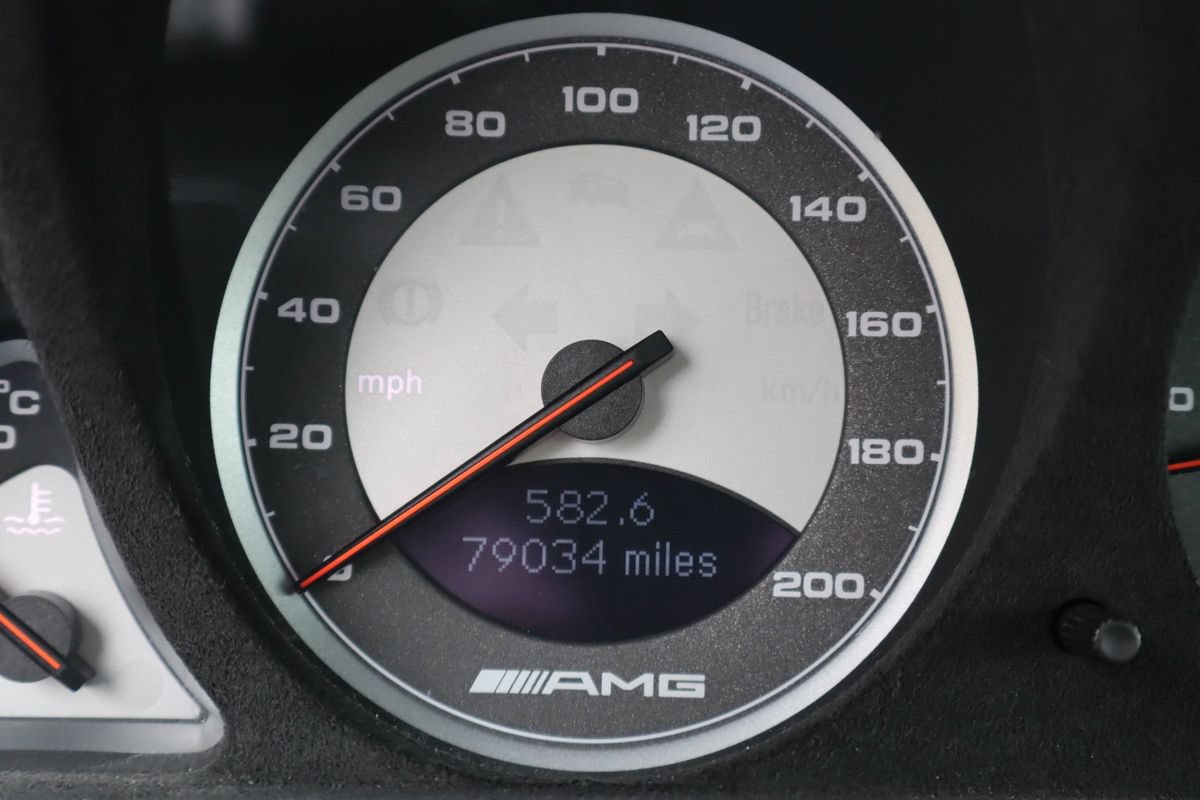 Used 2004 Mercedes-Benz SL 55 AMG image 54