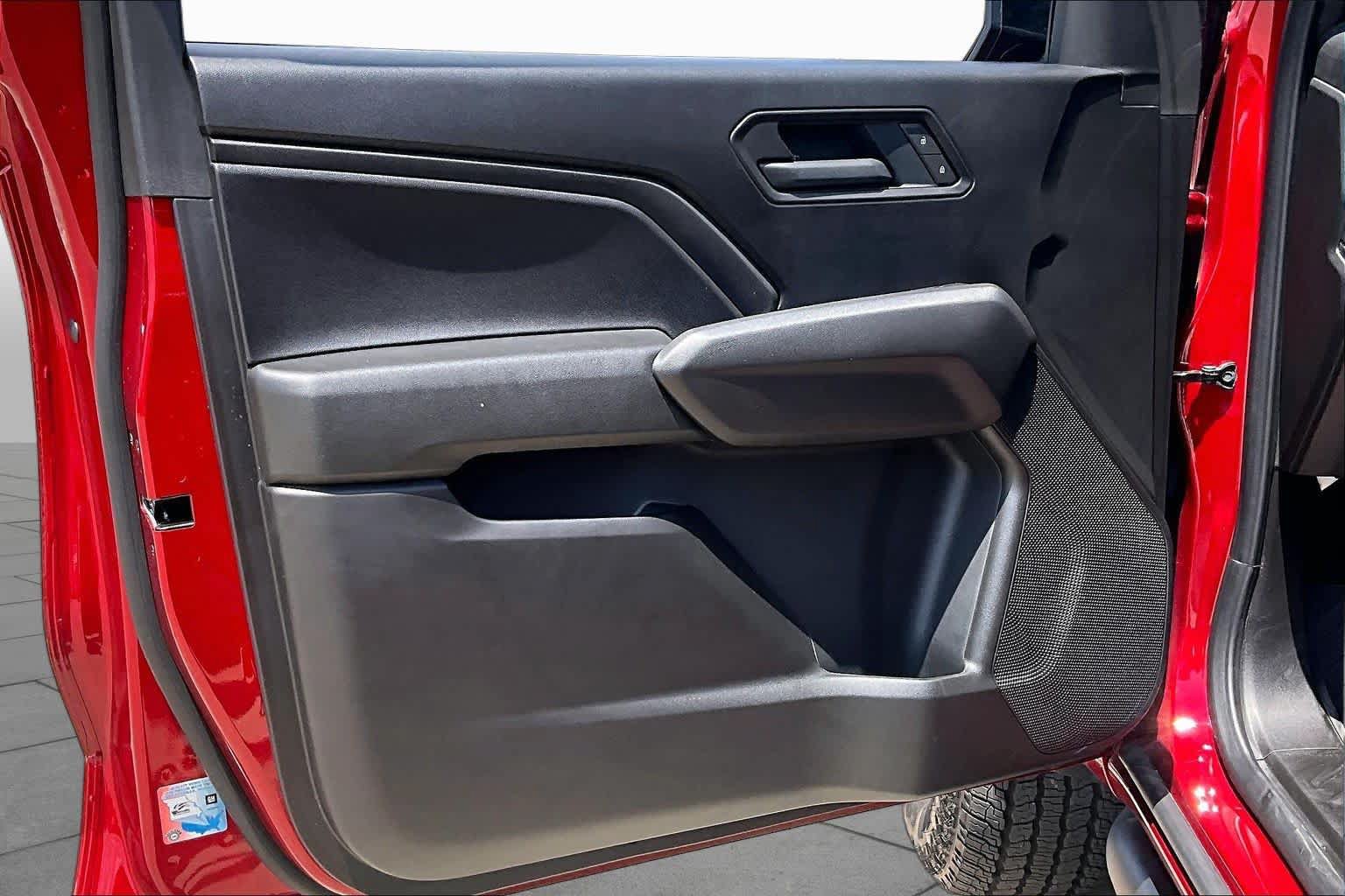 Used 2026 Chevrolet Colorado Trail Boss AWD/4WD image 22